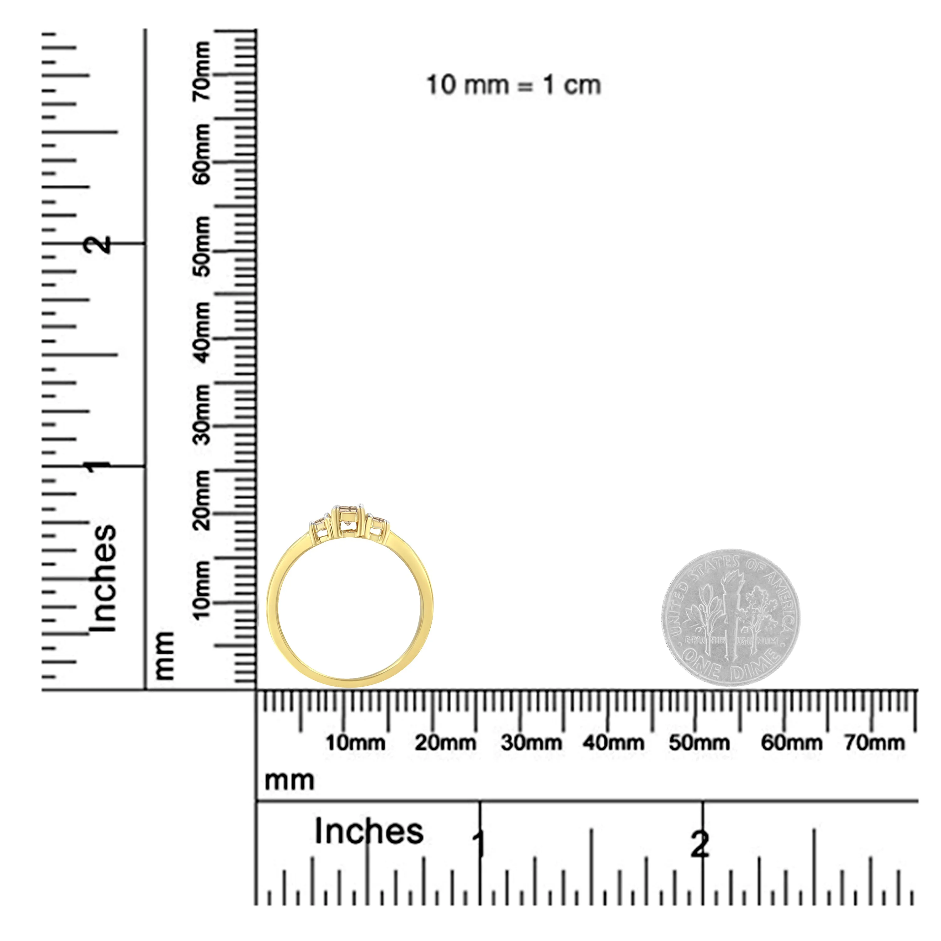 10K Yellow Gold 1/4 cttw 4-Prong Princess-Cut Diamond 3 Stone Ring Band