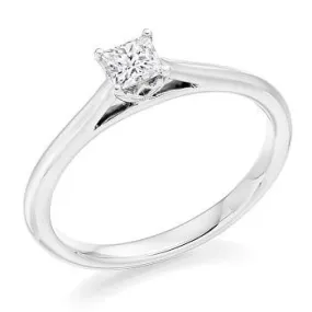 18K White Gold 0.30 Princess Cut Solitaire Diamond Engagement Ring F/VS1