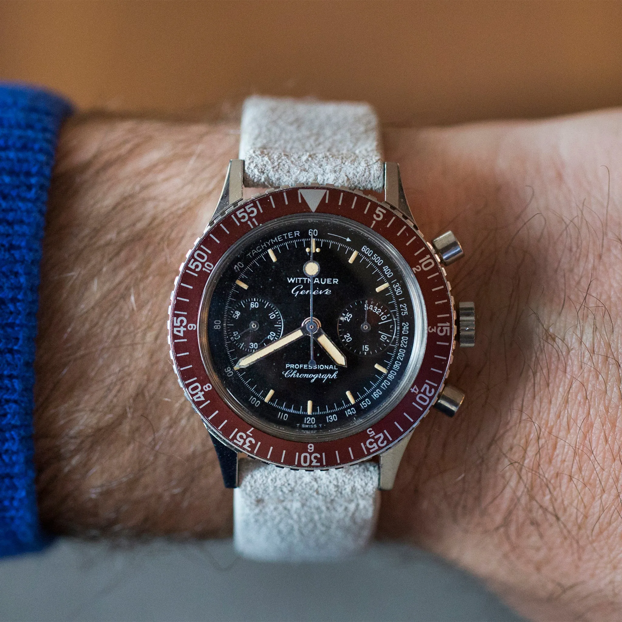 1960s Wittnauer Genève Professional Chronograph Reference 7004A