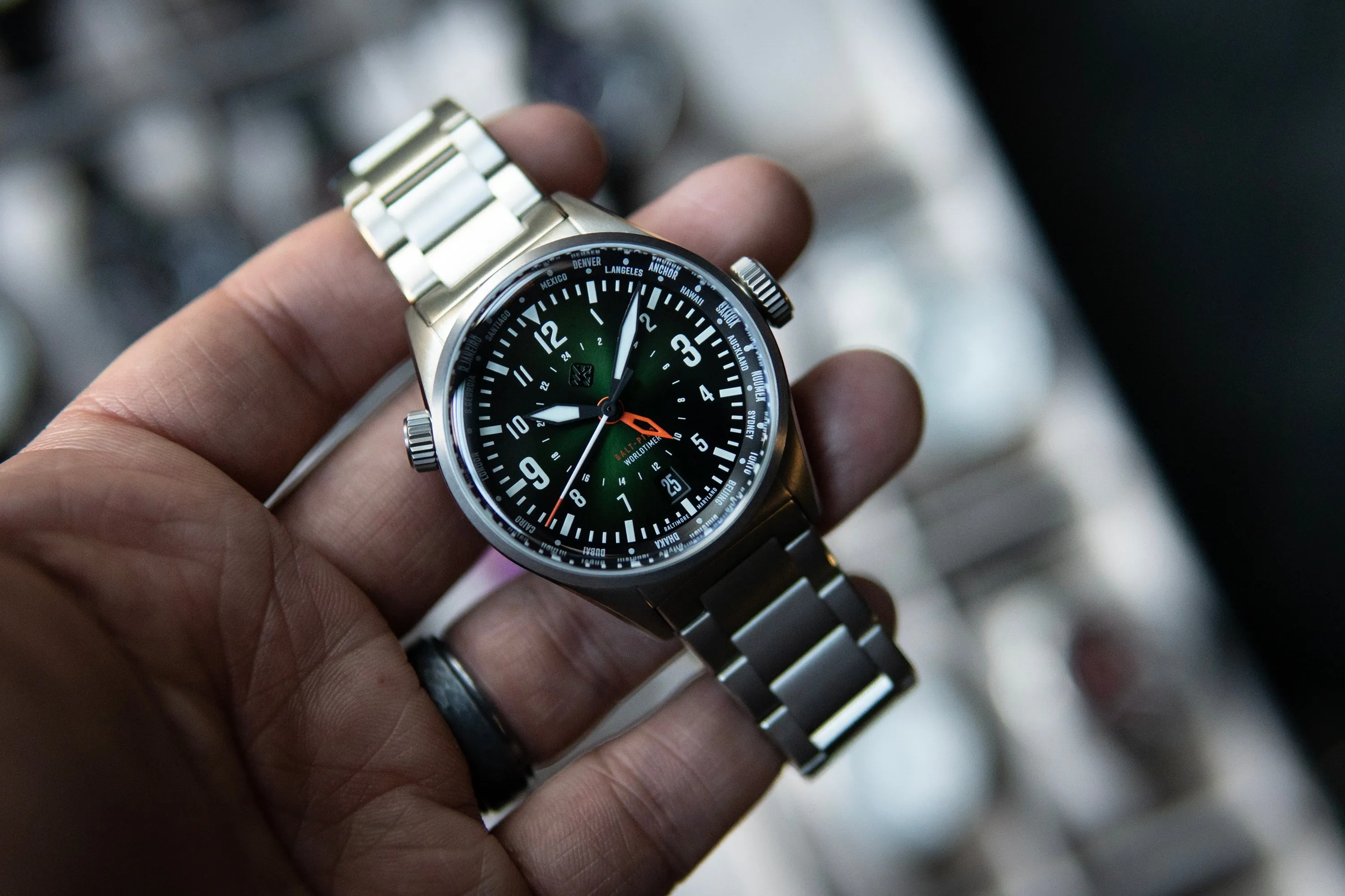 Balt-Pilot Worldtimer Dark Emerald