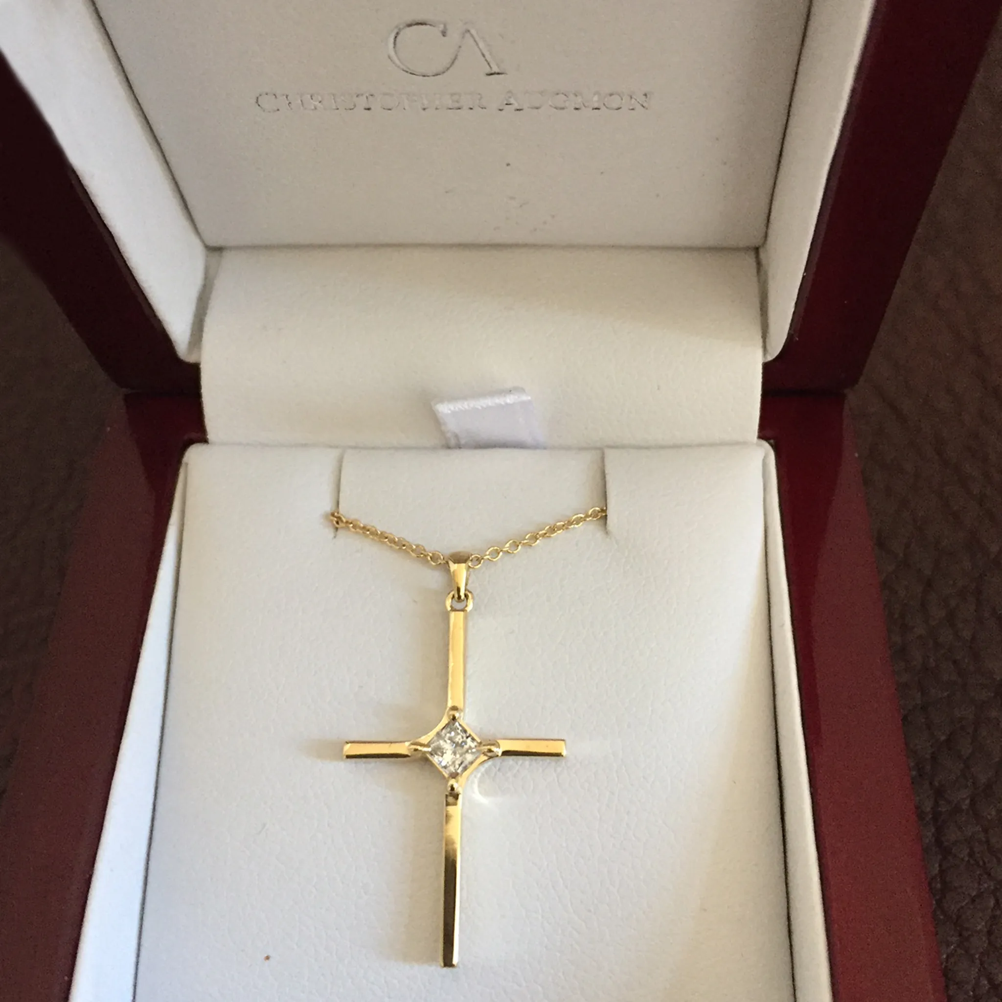 CA-Classic Cross 18 karat Yellow Gold with Princess Cut Diamond Pendant Necklace