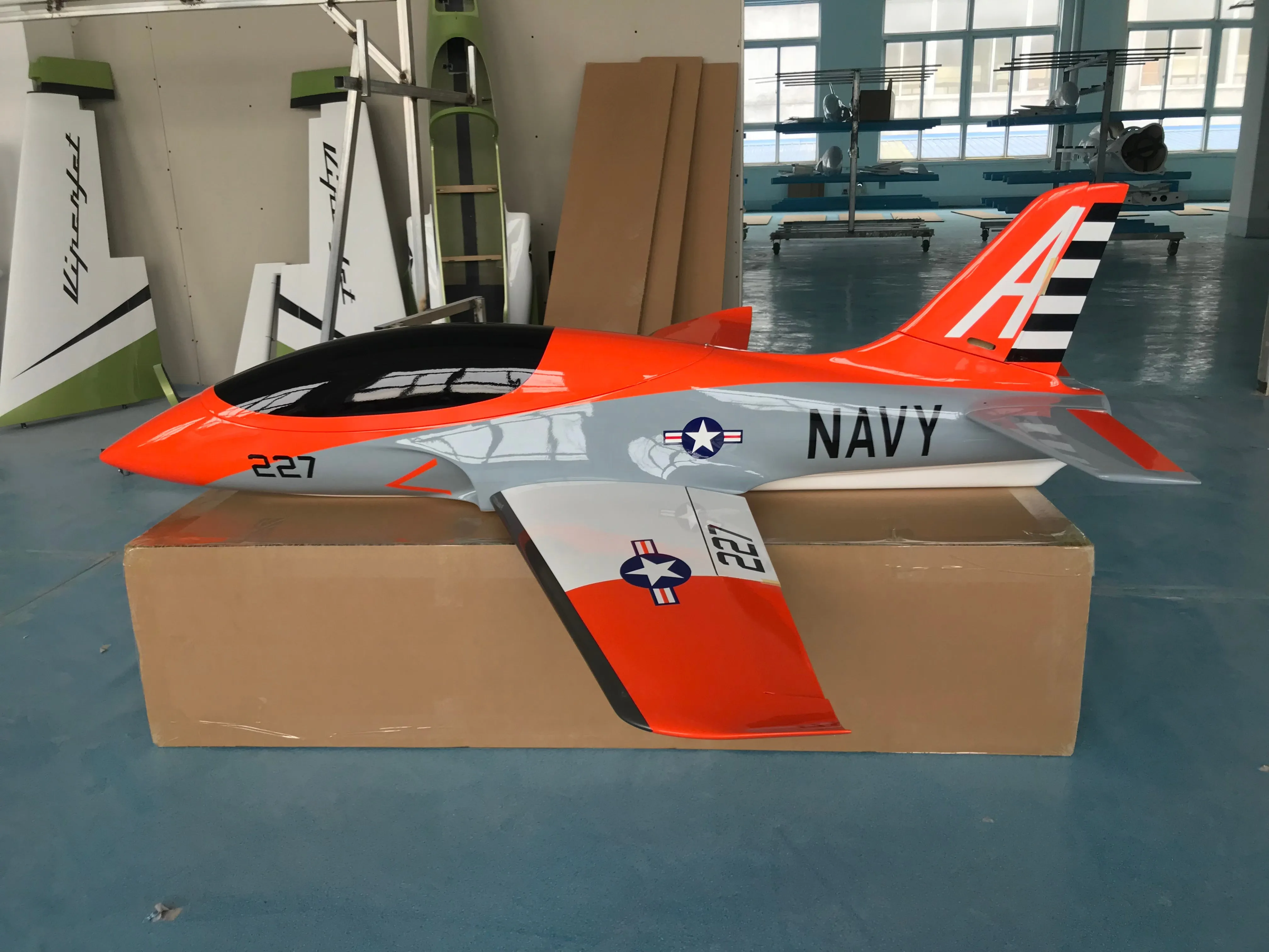Global Aerojet Hummingbird 1.8M 80N Size