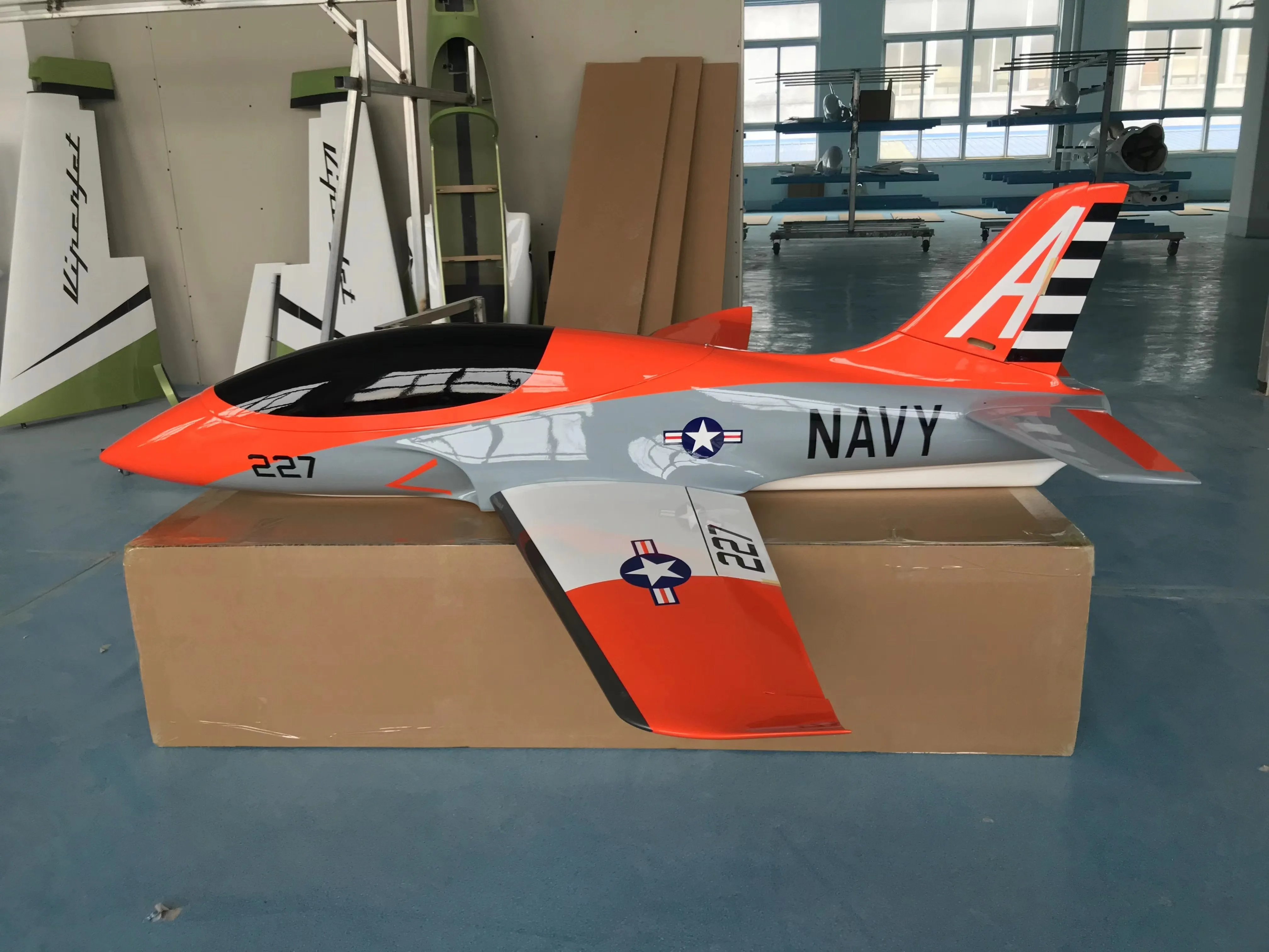 Global Aerojet Hummingbird 1.8M 80N Size