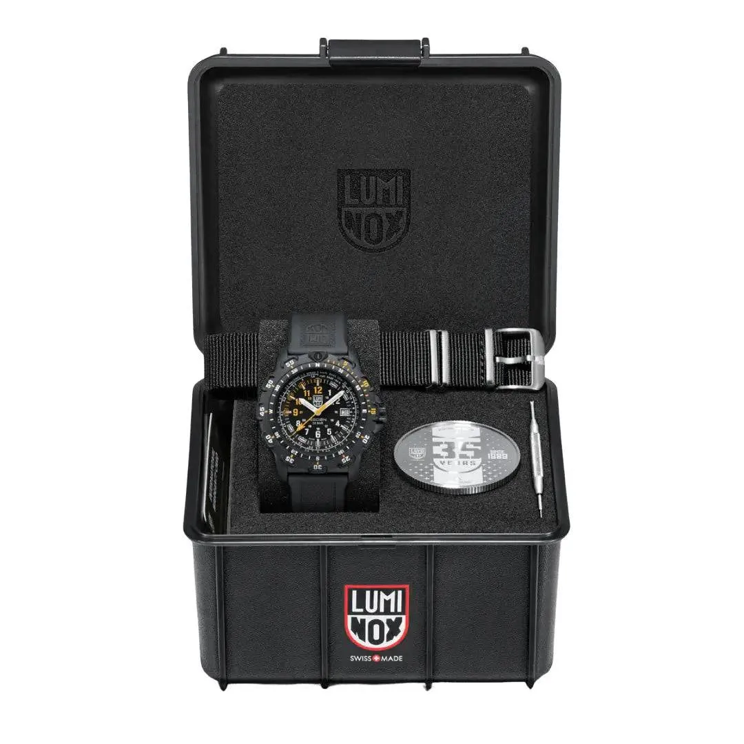 Luminox Recon Point Man 8820 Series Watch 45mm Black XL.8825.H.SET