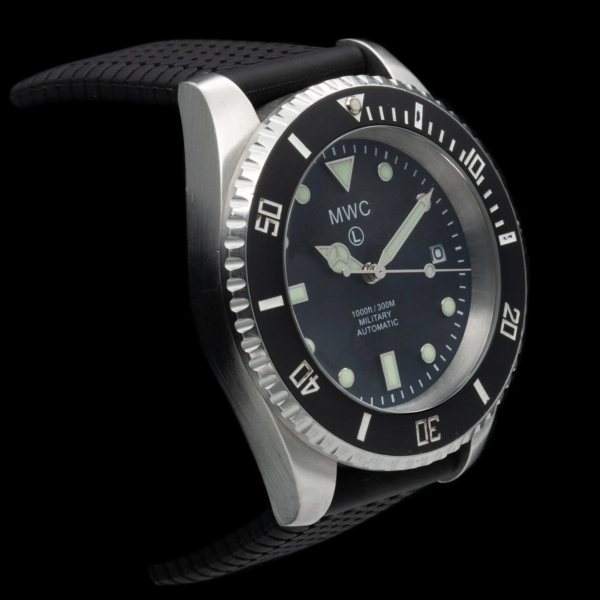 MWC - 21 Jewel 300m Automatic Military Diver SUB/SS/B/AB/MY