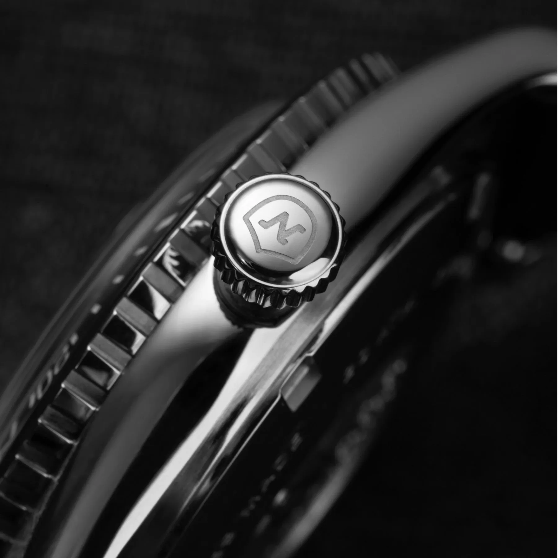 NIVADA GRENCHEN - Antarctic Date Diver | 32038A08