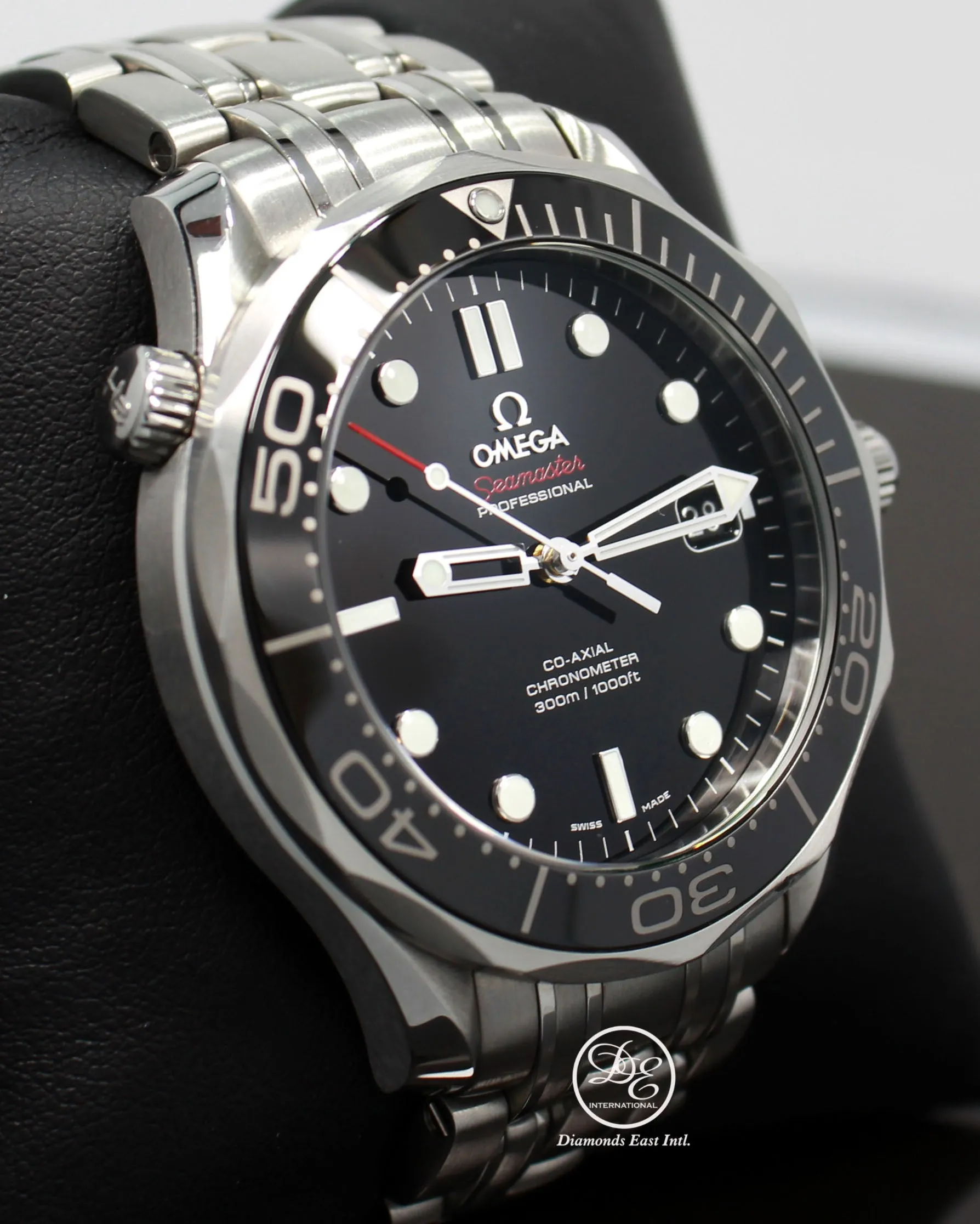 Omega Seamaster Diver 300M Automatic 41mm Watch 21230362001003 BOX/PAPERS