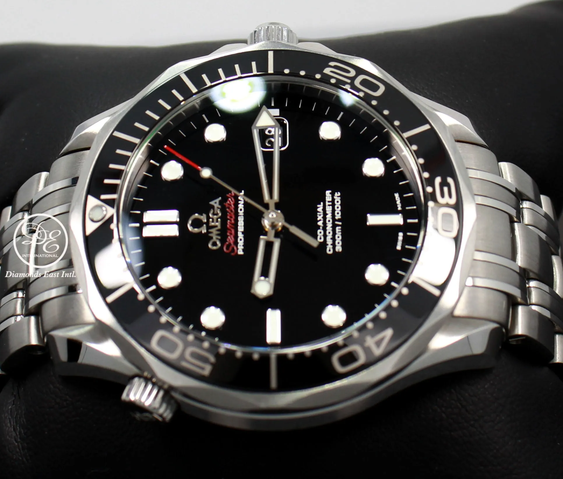 Omega Seamaster Diver 300M Automatic 41mm Watch 21230362001003 BOX/PAPERS