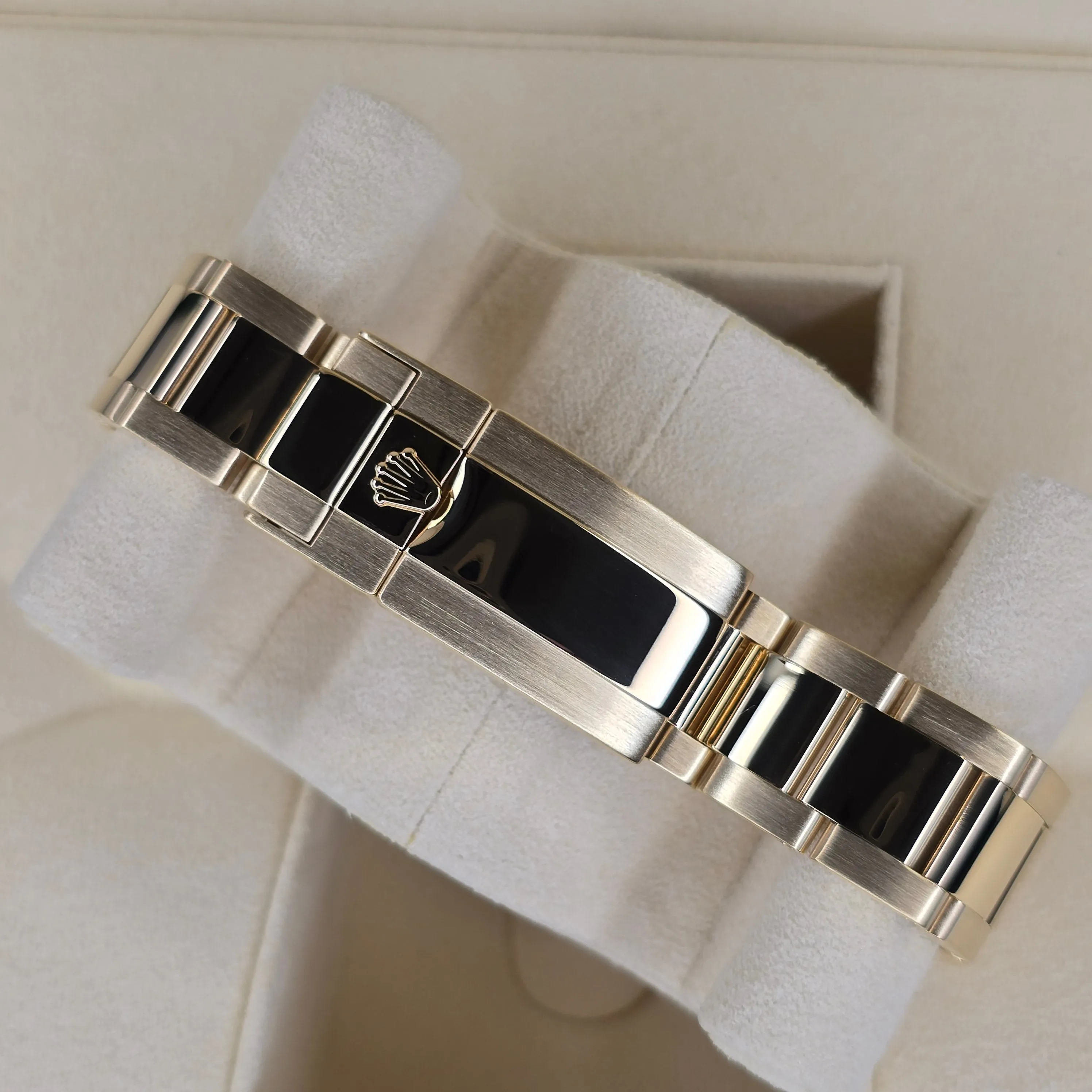 Rolex Yacht-Master II 116688 44mm
