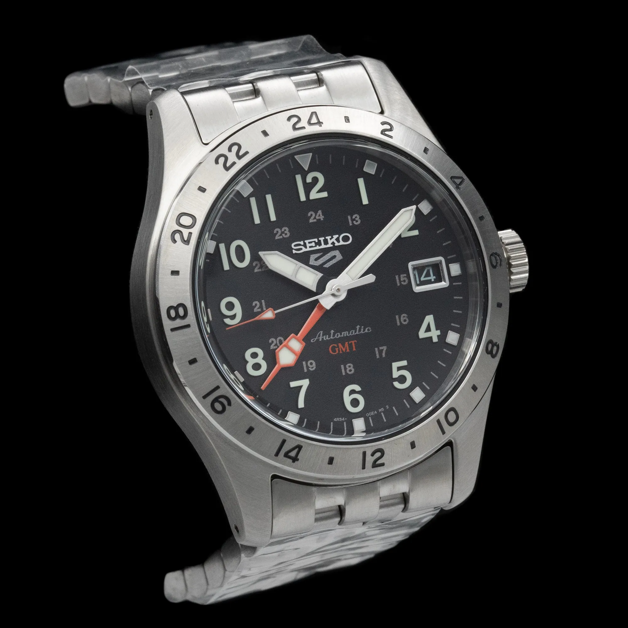 Seiko 5 - Field Sports GMT SSK023K