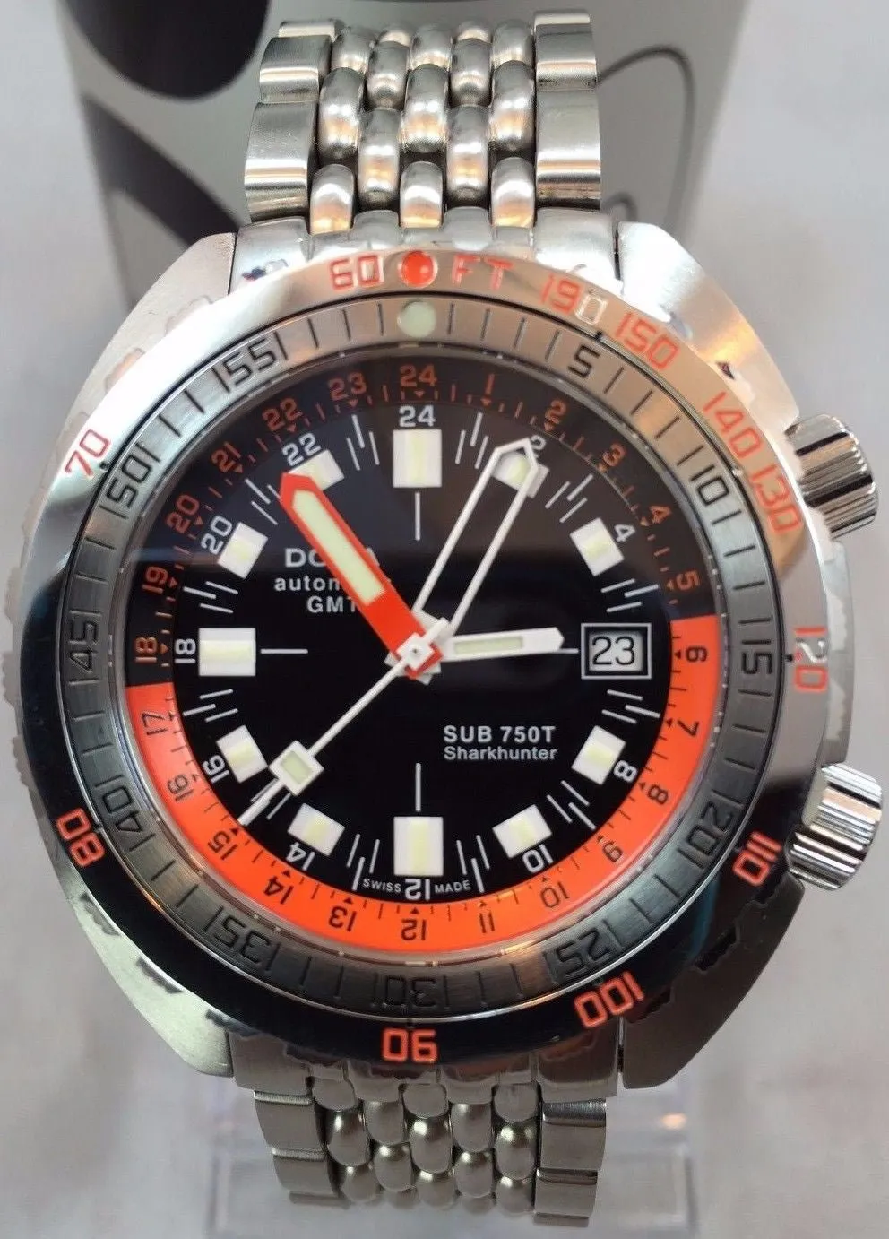 Sold!!! Doxa Sub 750 GMT Sharkhunter Diving Watch Limited Edition Black Dial Extra Strap