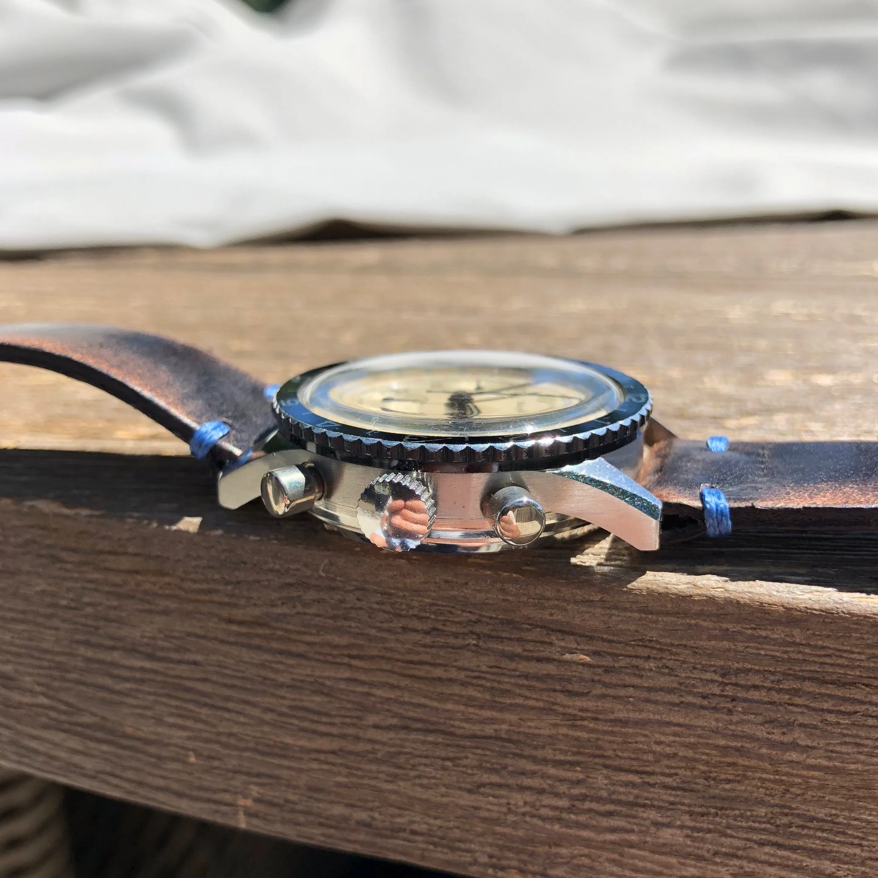 Vintage Gallet MultiChron Pilot Valjoux 72 Chronograph White Stainless Steel Wristwatch