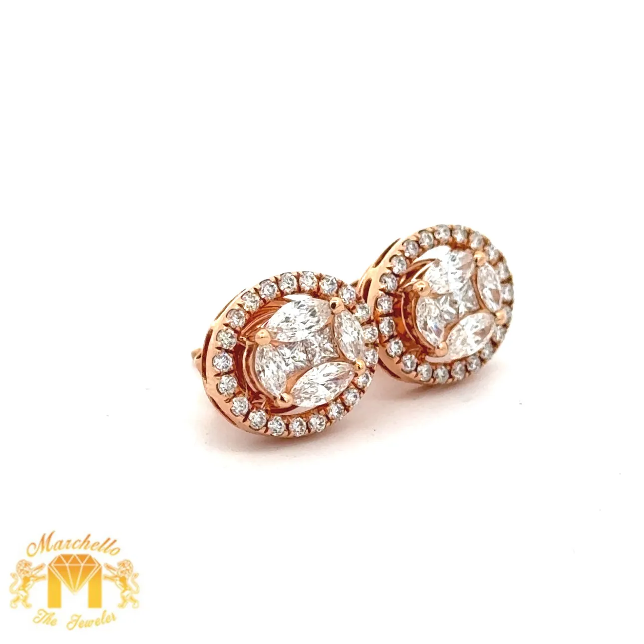 VVS/vs high clarity of diamonds set in a 18k gold Oval shape Earrings (choose your color)